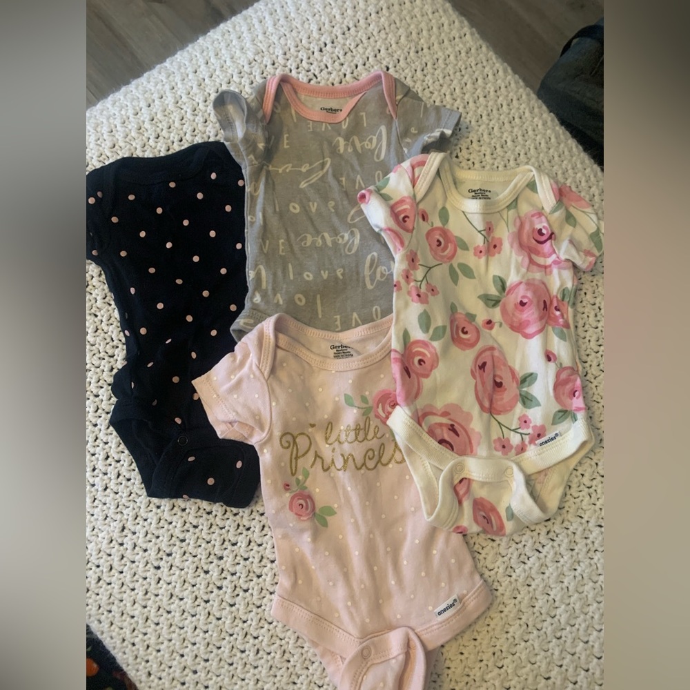 4 Pack Onesies Deal